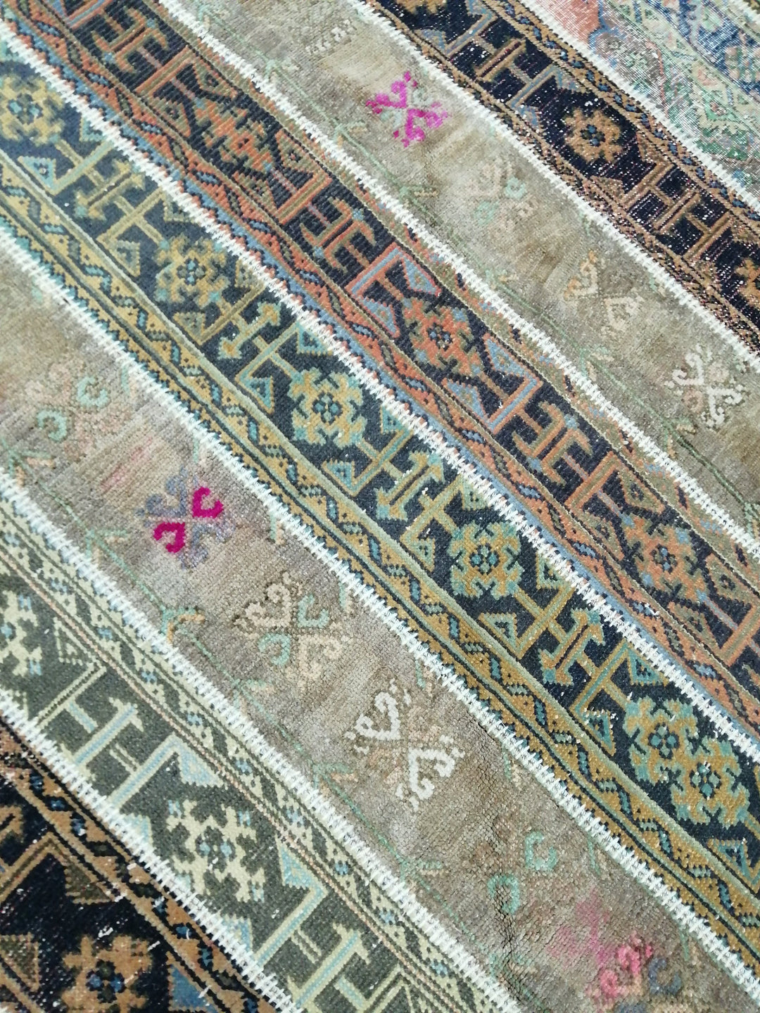 Rust Turkish Runner Rug 5' x 7' 9" Hand-Knotted border