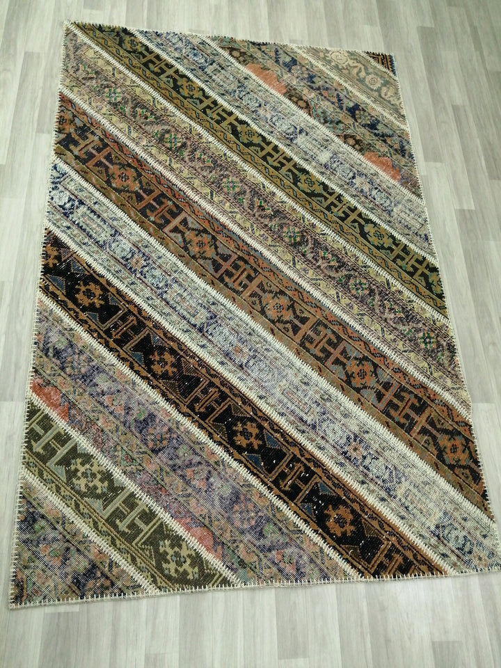 Rust Turkish Runner Rug 5' 3" x 7' 10" Hand-Knotted detail