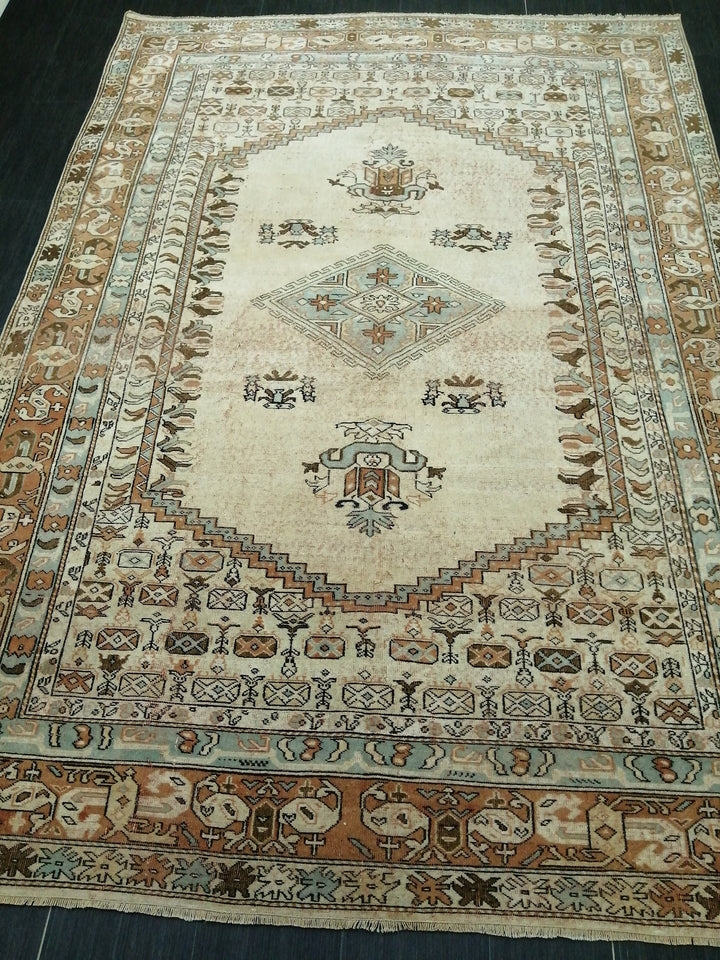 Beige Turkish Runner Rug 6' 6" x 9' 2" Hand-Knotted field