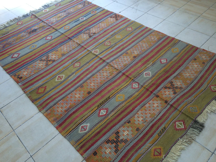 Turkish Runner Rug 5' 11" x 9' 10" Hand-Knotted reverse