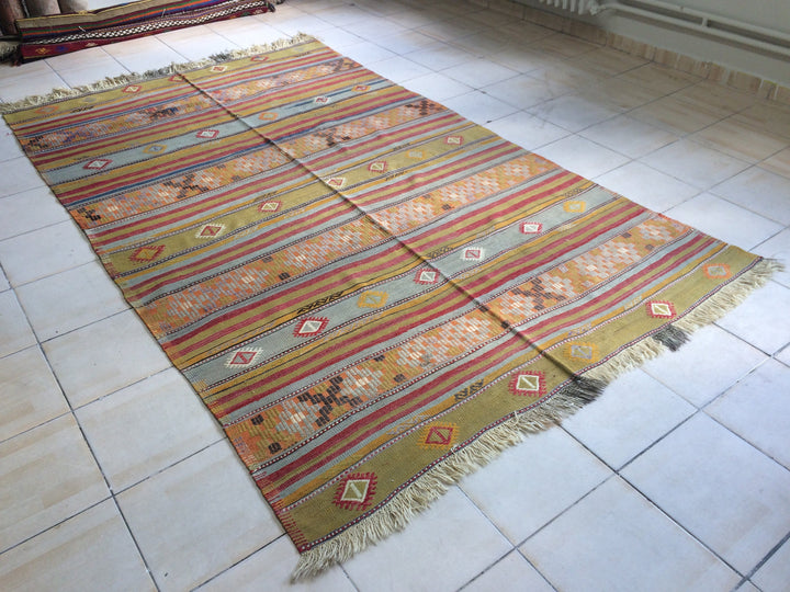 Turkish Runner Rug 5' 11" x 9' 10" Hand-Knotted