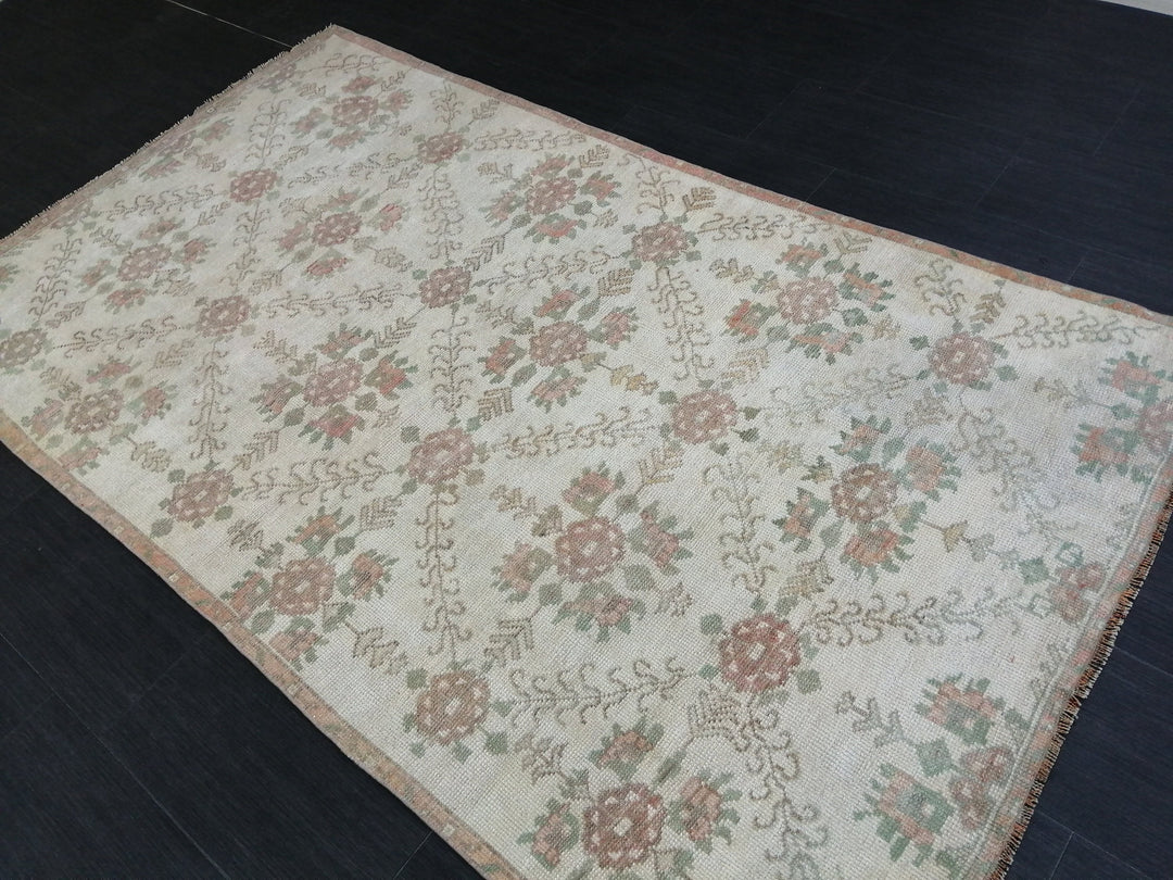 Beige Turkish Runner Rug 4' 3" x 7' 7" Hand-Knotted