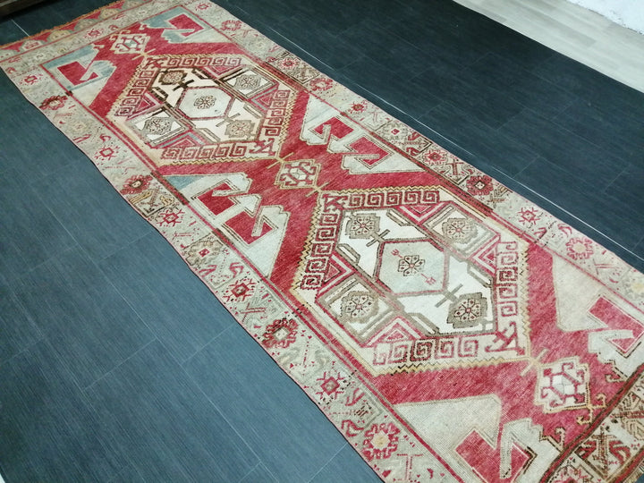 Beige Turkish Runner Rug 3' 7" x 9' 11" Hand-Knotted texture