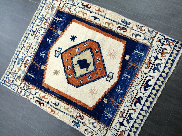 Beige Turkish Runner Rug 3' 8" x 4' 8" Hand-Knotted detail