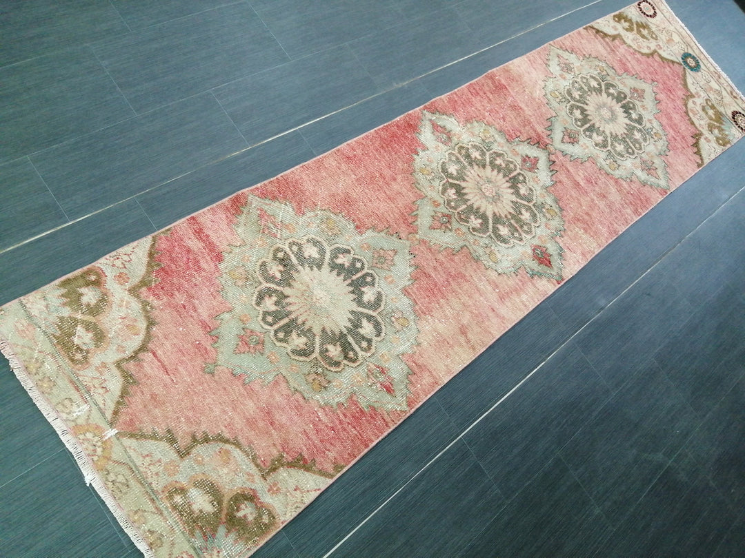 Beige Turkish Runner Rug 2' 5" x 9' 2" Hand-Knotted texture