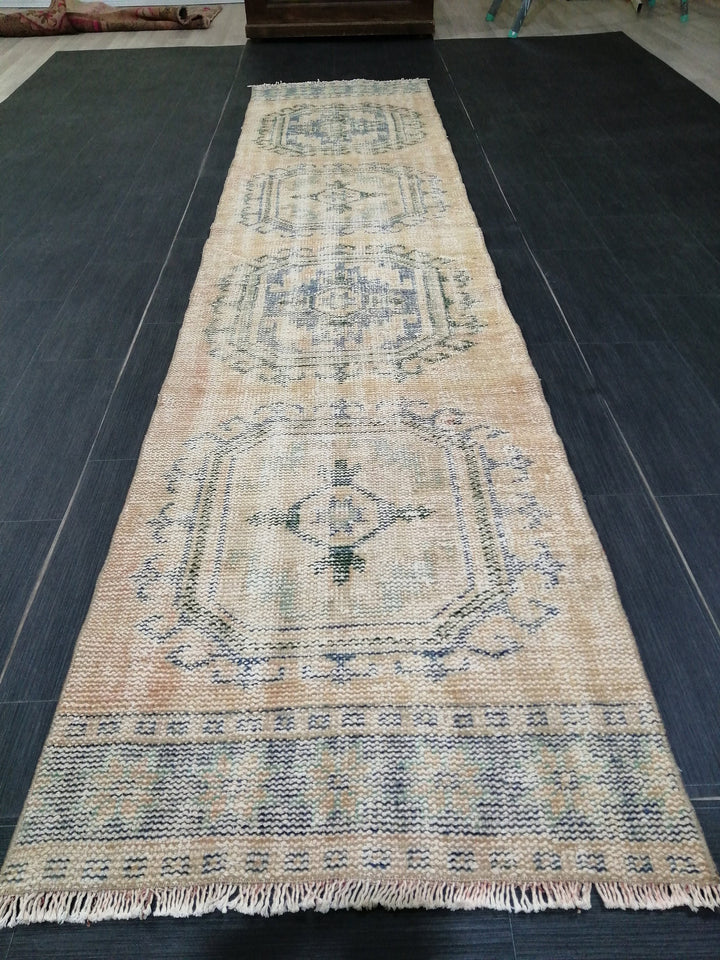 Beige Turkish Runner Rug 2' 6" x 11' Hand-Knotted | No. WR58917