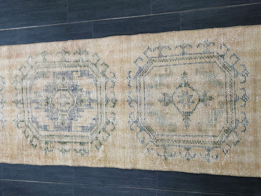 Beige Turkish Runner Rug 2' 6" x 11' Hand-Knotted | No. WR58917