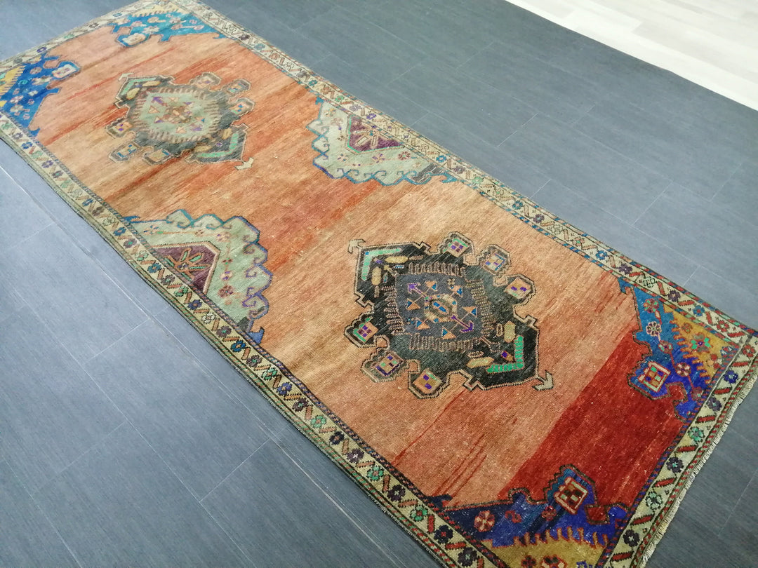Beige Turkish Runner Rug 3' 3" x 8' 6" Hand-Knotted border