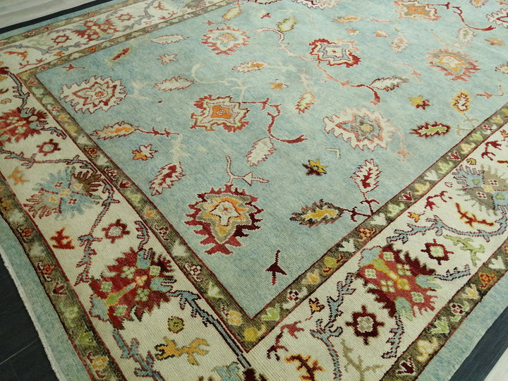 Beige Turkish Runner Rug 9' 4" x 12' 10" Hand-Knotted texture