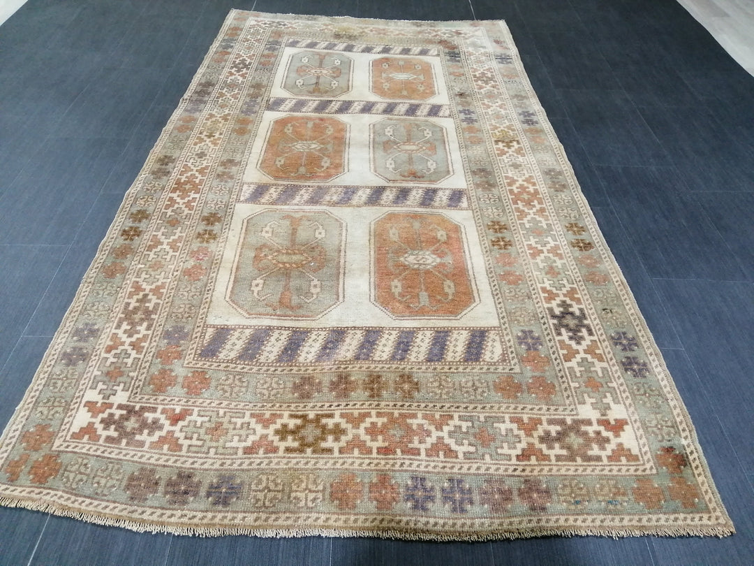 Beige Turkish Runner Rug 3' 11" x 7' 3" Hand-Knotted border