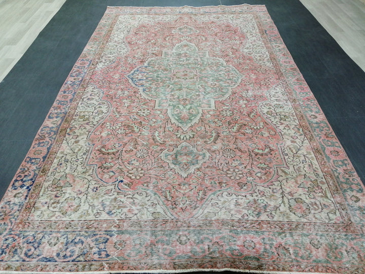 Rust Turkish Runner Rug 6' 1" x 10' 2" Hand-Knotted border