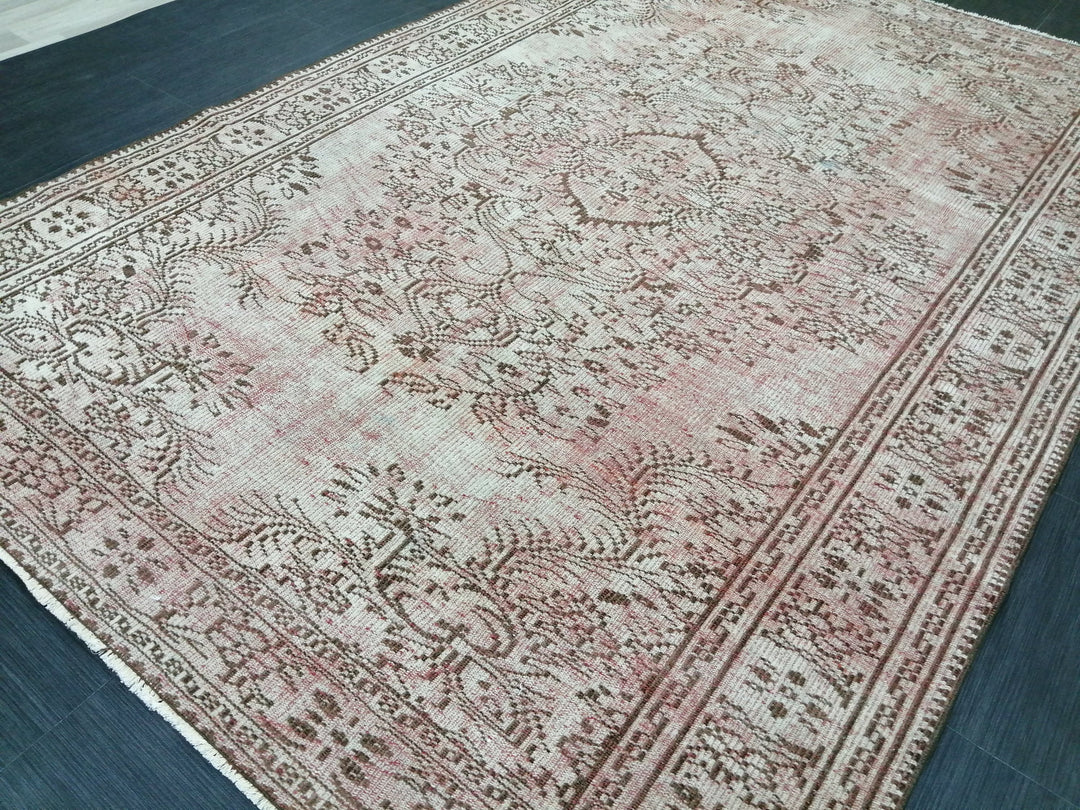 Green Turkish Oushak Rug 6' 2" x 9' 4" Hand-Knotted | No. WR47639