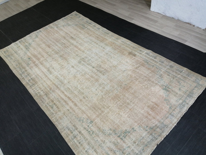 Rust Turkish Oushak Rug 6' x 10' 4" Hand-Knotted texture