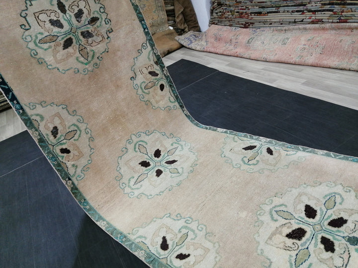 Pink Turkish Runner Rug 3' 10" x 11' 4" Hand-Knotted detail