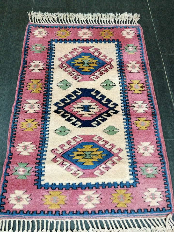 Pink Turkish Runner Rug 2' 11" x 4' 4" Hand-Knotted field