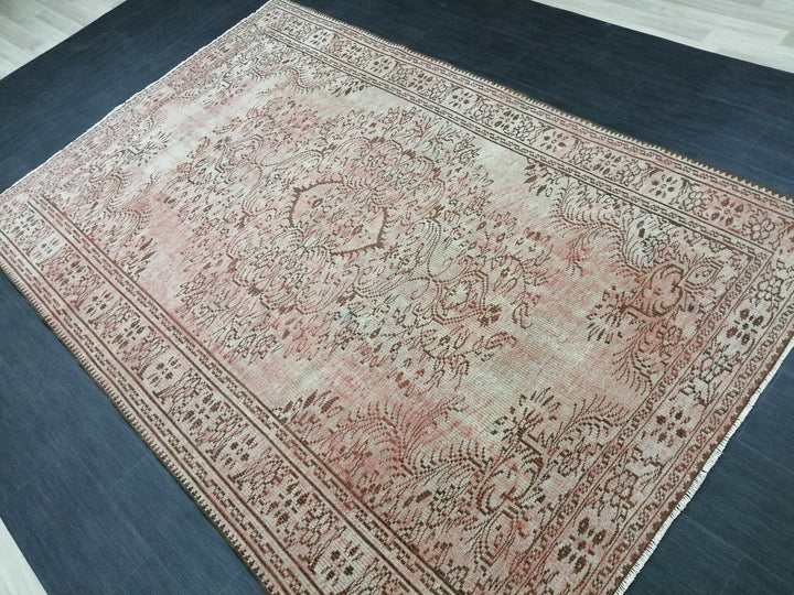 Green Turkish Oushak Rug 6' 2" x 9' 4" Hand-Knotted | No. WR47639