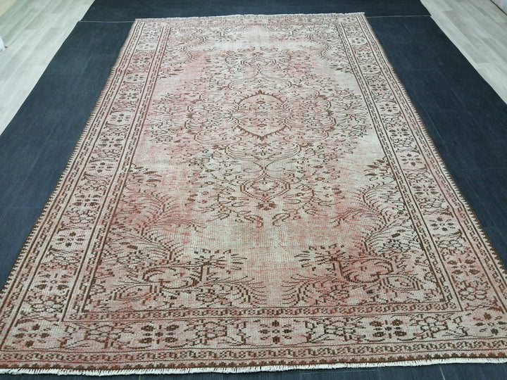 Green Turkish Oushak Rug 6' 2" x 9' 4" Hand-Knotted | No. WR47639