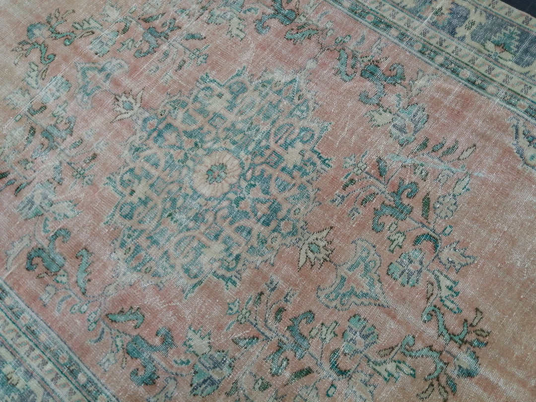 Turkish Oushak Rug 7' 5" x 10' 8" Hand-Knotted pattern