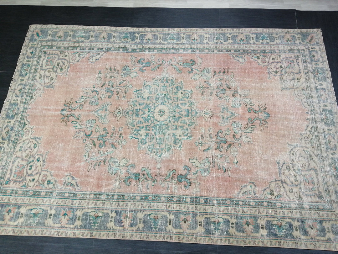 Turkish Oushak Rug 7' 5" x 10' 8" Hand-Knotted view 9