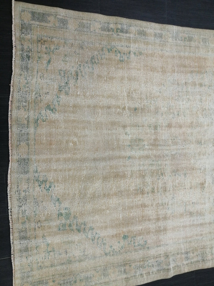 Rust Turkish Oushak Rug 6' x 10' 4" Hand-Knotted close-up