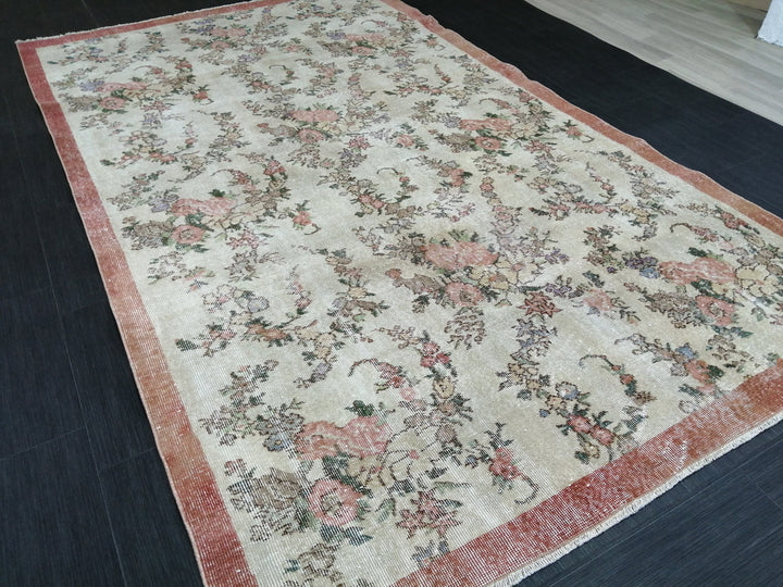 Beige Turkish Runner Rug 5' 8" x 9' 8" Hand-Knotted