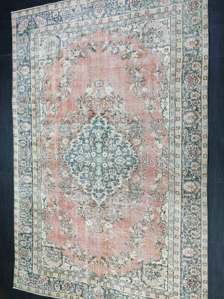 Tan Turkish Oushak Rug 6' 5" x 9' 8" Hand-Knotted reverse