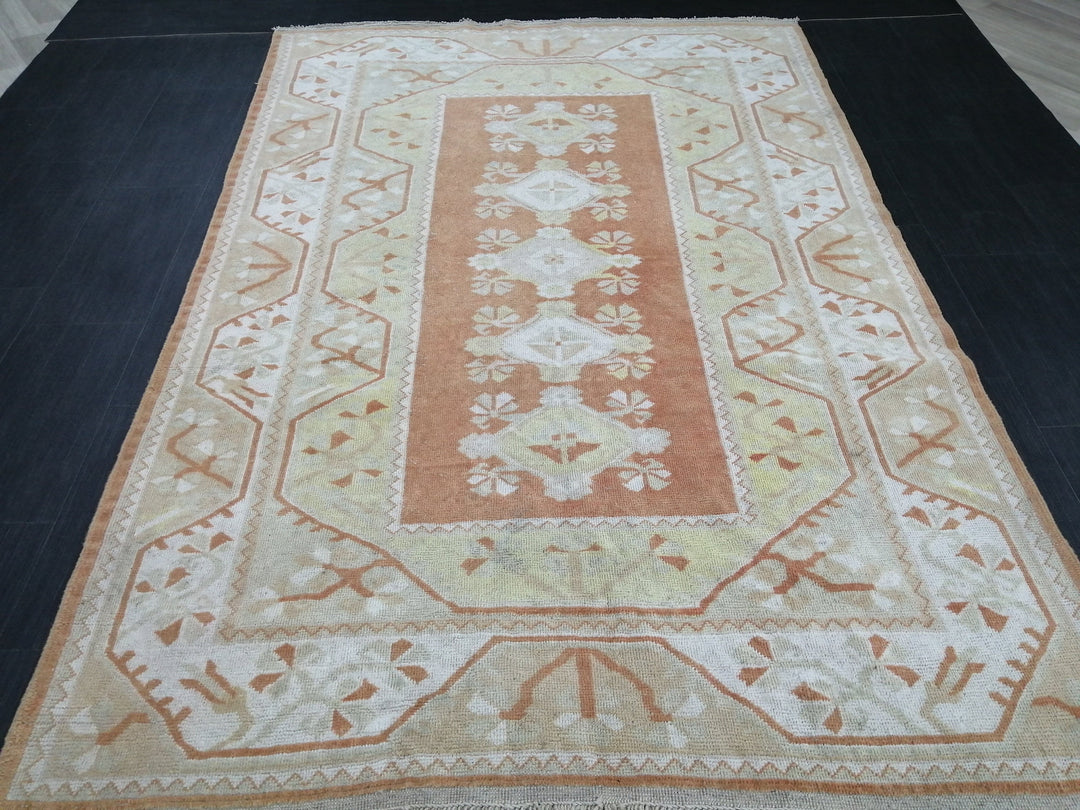 Turkish Runner Rug 5' 1" x 7' 9" Hand-Knotted