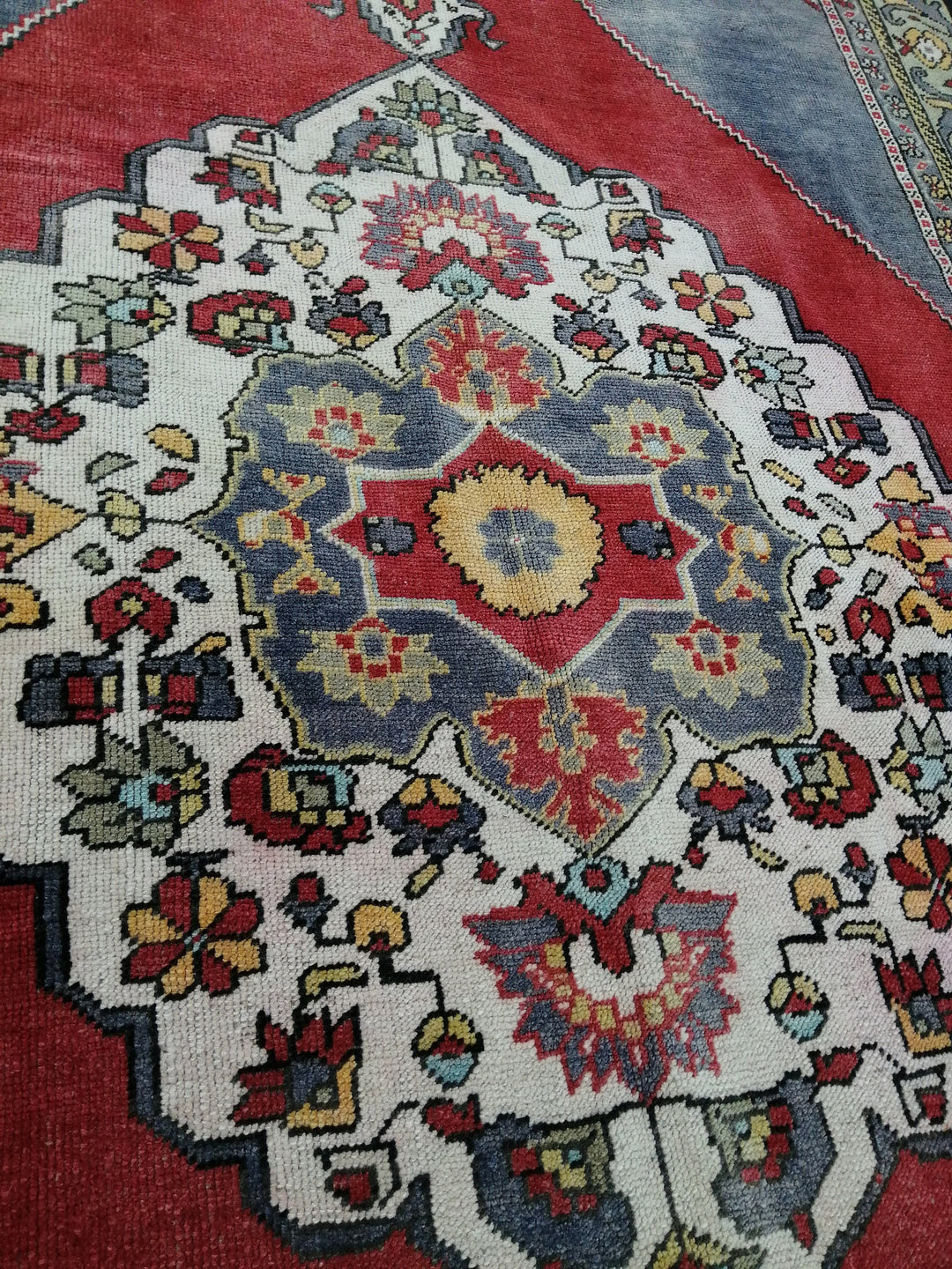 Turkish Runner Rug 5' 3" x 9' 2" Hand-Knotted view 9