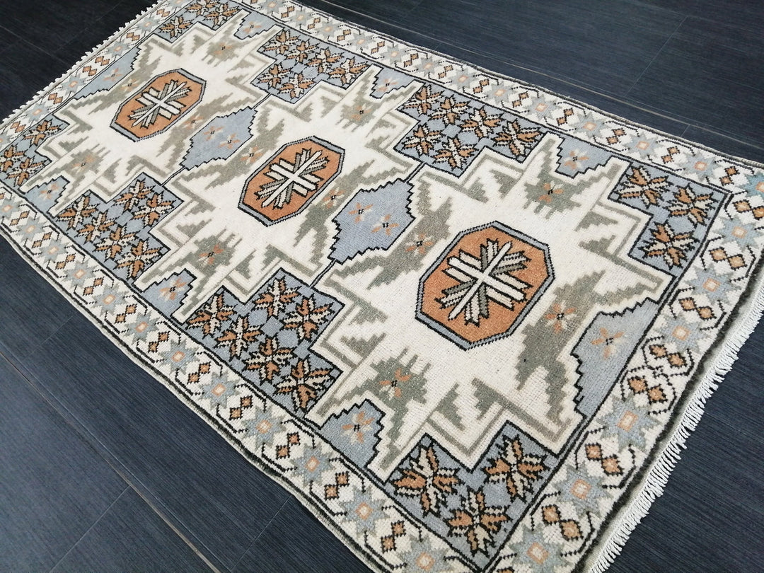 Turkish Runner Rug 2' 7" x 4' 6" Hand-Knotted
