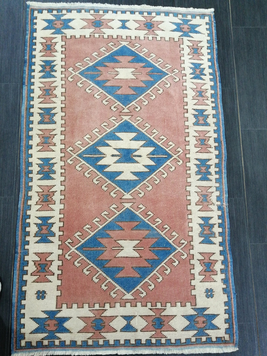 Turkish Runner Rug 2' 11" x 4' 9" Hand-Knotted detail