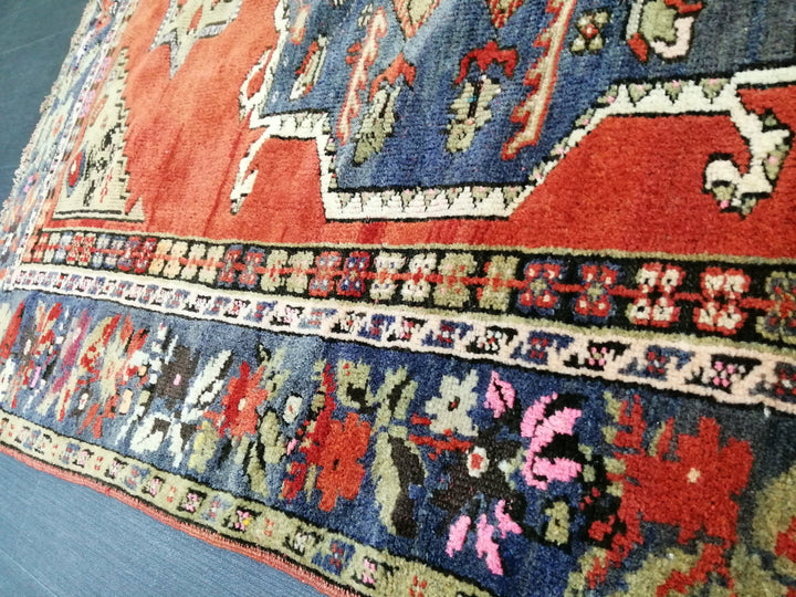 Tan Turkish Oushak Rug 4' x 5' 7" Hand-Knotted border