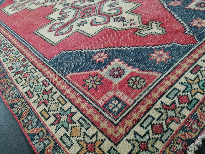 Tan Turkish Oushak Rug 4' 6" x 8' 8" Hand-Knotted border