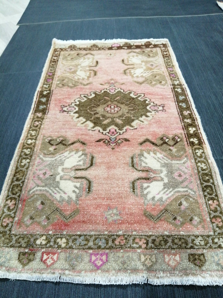 Beige Turkish Runner Rug 1' 7" x 2' 9" Hand-Knotted close-up