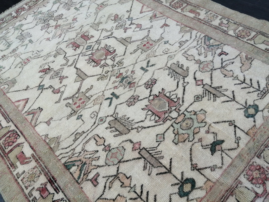 Turkish Runner Rug 4' x 5' 2" Hand-Knotted texture