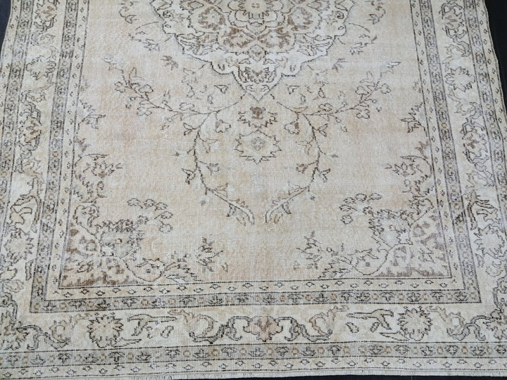 Beige Turkish Oushak Rug 6' 7" x 9' 7" Hand-Knotted field
