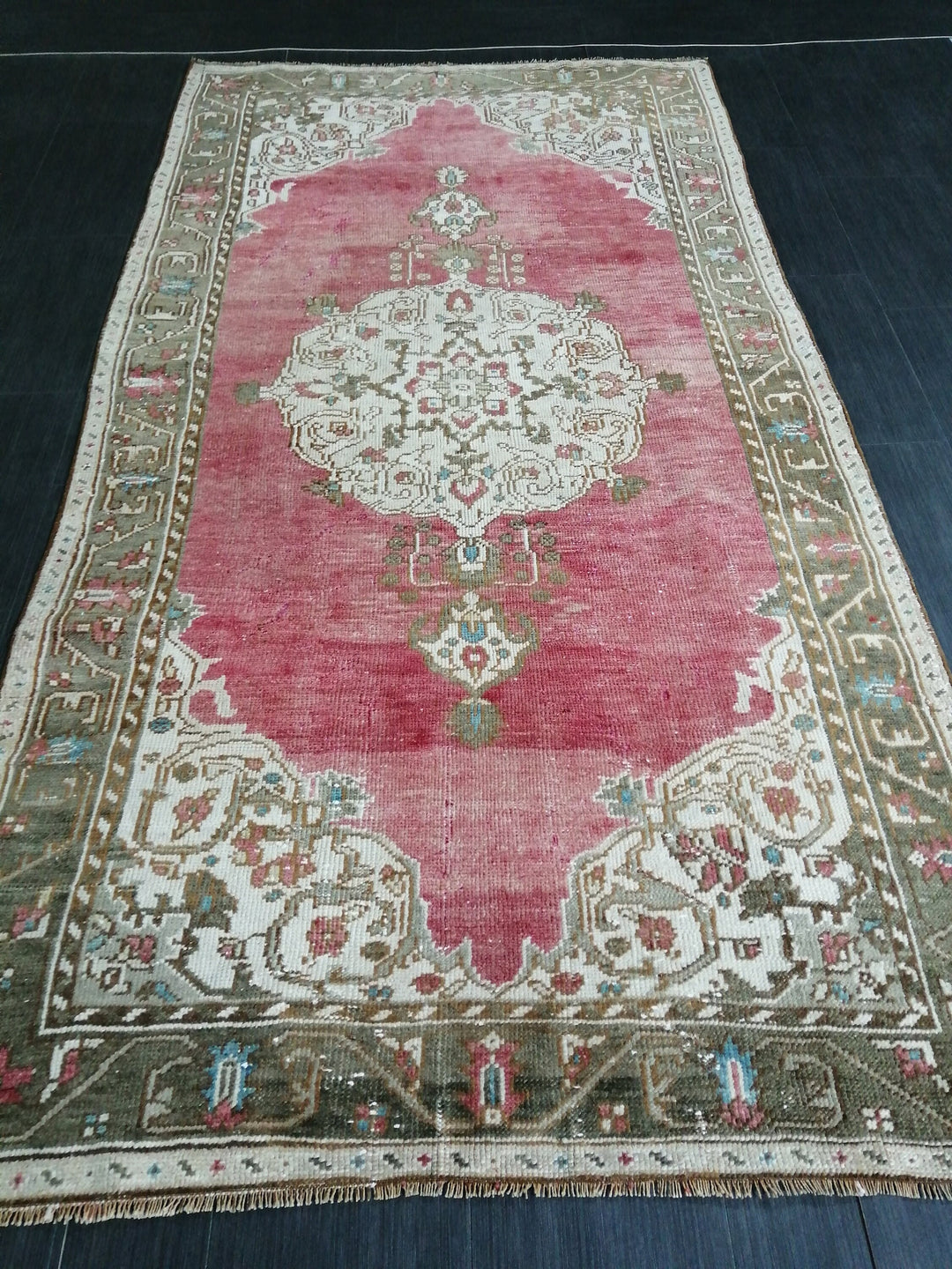 Beige Turkish Oushak Rug 4' 4" x 8' 5" Hand-Knotted close-up