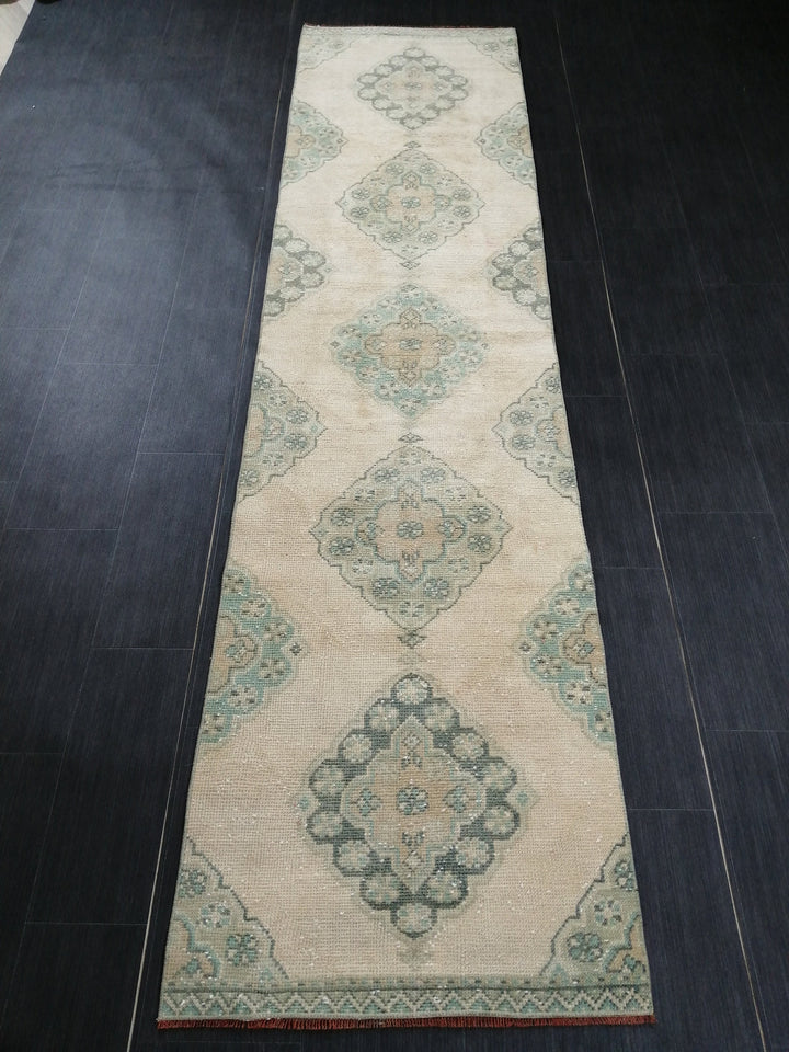 Beige Turkish Runner Rug 2' 6" x 10' 2" Hand-Knotted detail