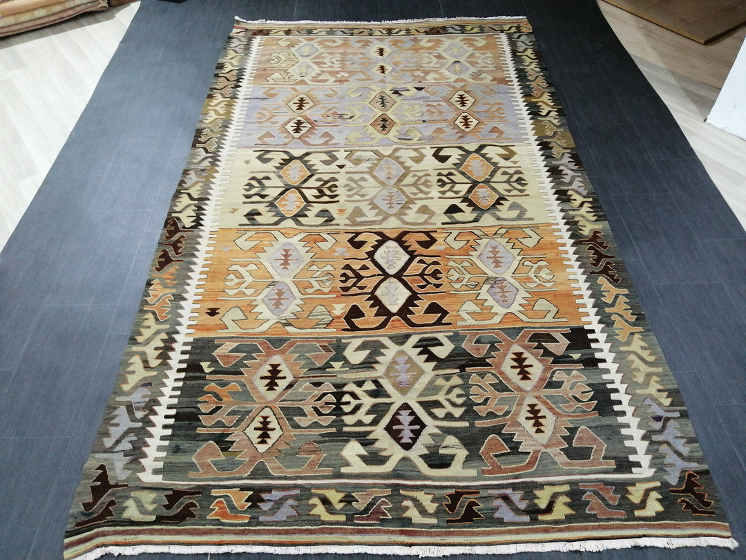 Rust Turkish Runner Rug 5' 9" x 9' 9" Hand-Knotted field
