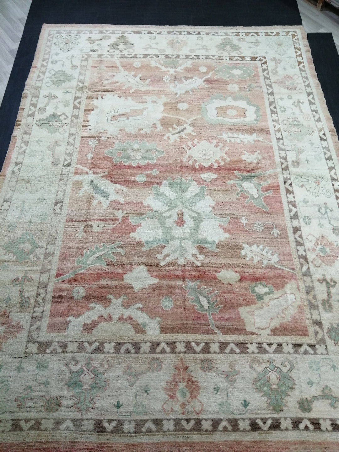Beige Turkish Oushak Rug 8' 11" x 12' 7" Hand-Knotted close-up