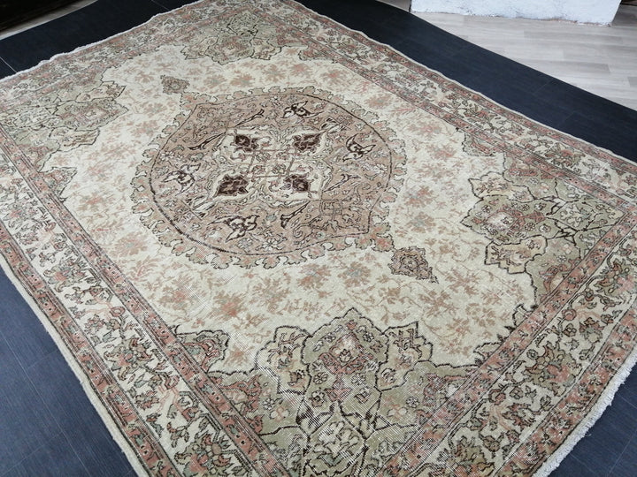 Beige Turkish Oushak Rug 7' x 9' 10" Hand-Knotted