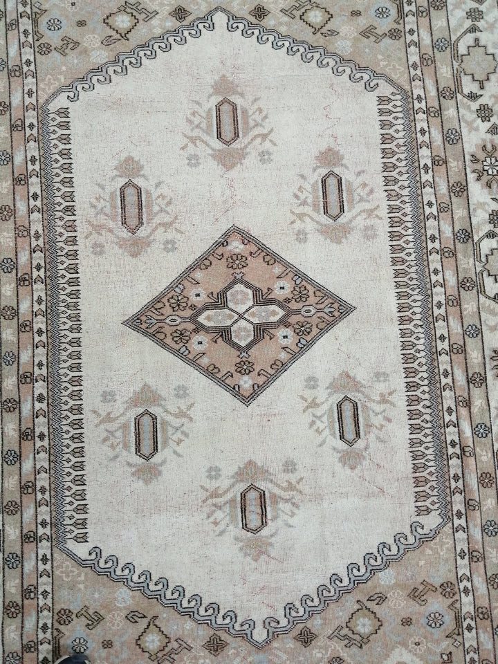 Rust Turkish Oushak Rug 5' 3" x 9' Hand-Knotted pattern