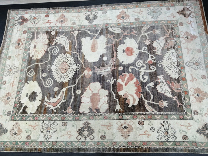 Turkish Oushak Rug 8' 9" x 12' 6" Hand-Knotted detail