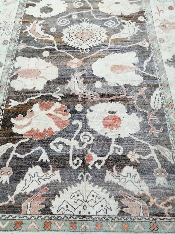 Turkish Oushak Rug 8' 9" x 12' 6" Hand-Knotted field