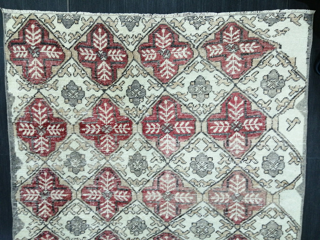 Turkish Oushak Rug 4' 6" x 6' 4" Hand-Knotted field