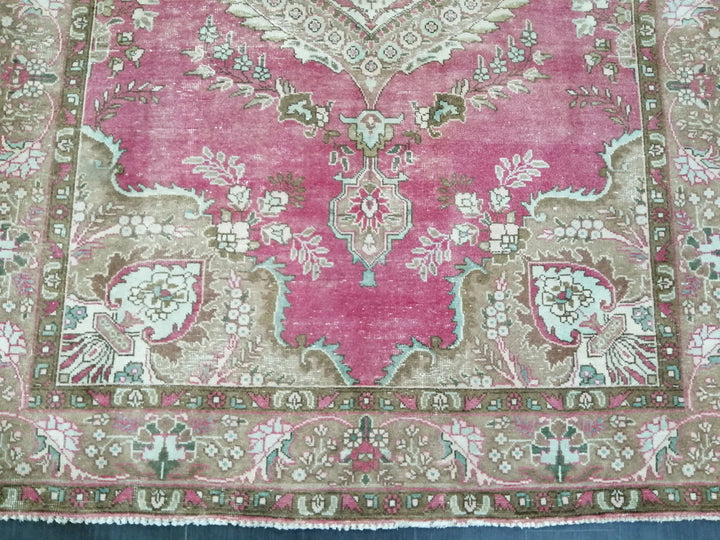 Turkish Oushak Rug 6' 6" x 9' 8" Hand-Knotted field