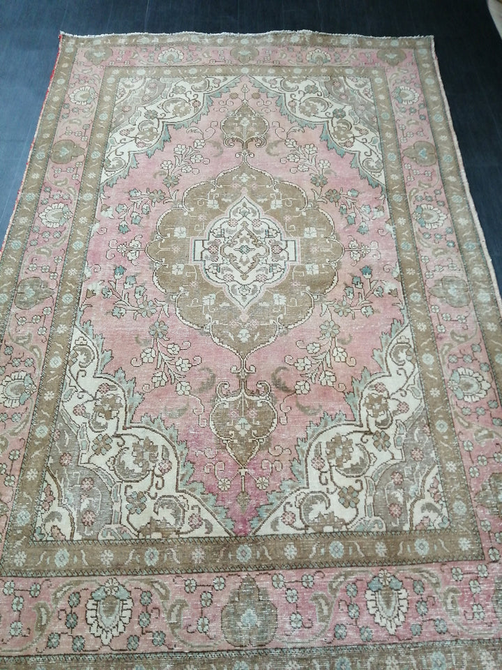 Pink Turkish Oushak Rug 6' 4" x 9' 7" Hand-Knotted field