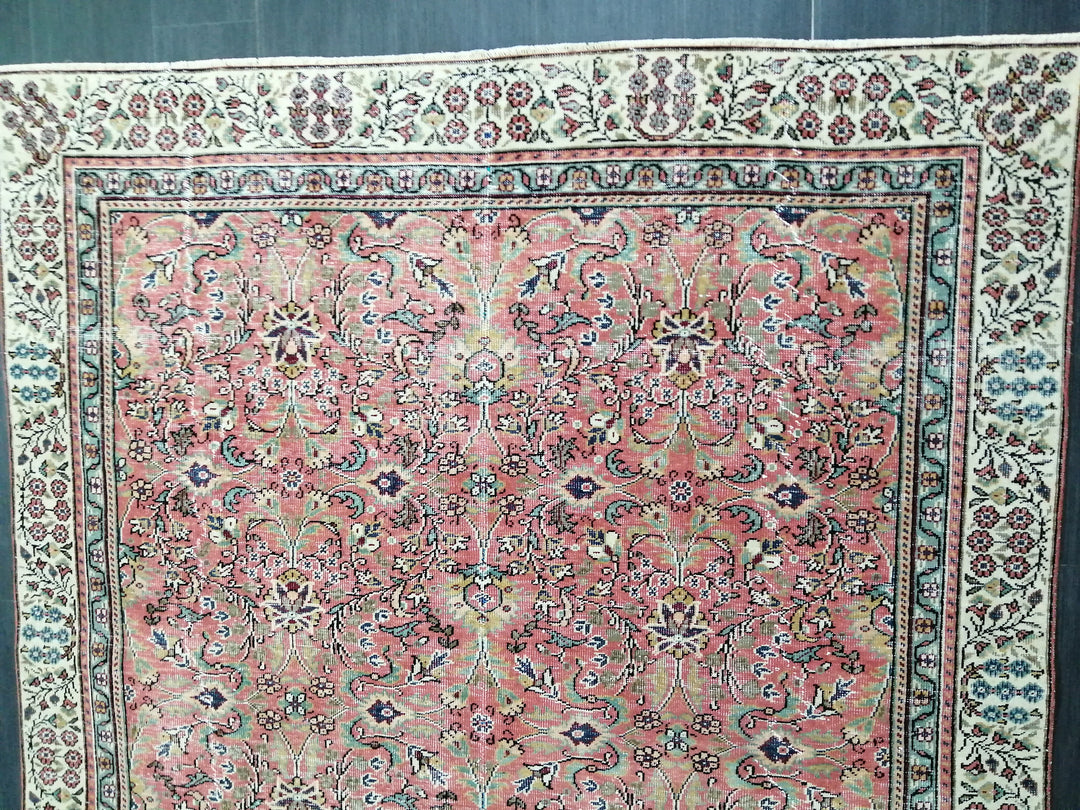 Turkish Oushak Rug 6' 3" x 10' 3" Hand-Knotted detail