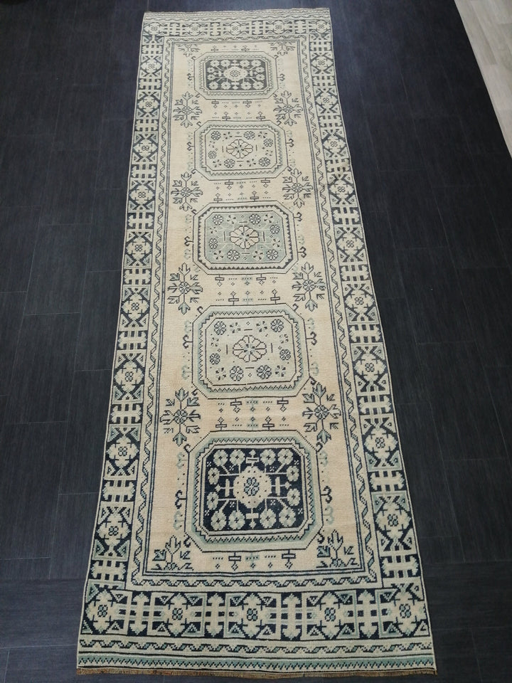 Beige Turkish Runner Rug 3' 8" x 11' 7" Hand-Knotted texture