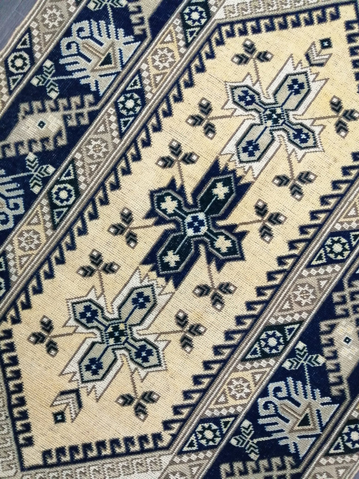 Navy Turkish Oushak Rug 3'11" x 6'2" Hand-Knotted close-up