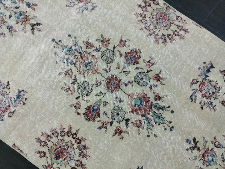 Beige Turkish Runner Rug 3' 10" x 11' 8" Hand-Knotted pattern